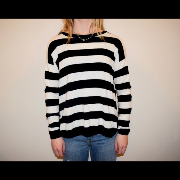 H&M Black and White Stripped Sweater - Picture 2 of 6